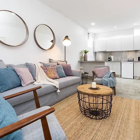 Design Flat In Campolide *